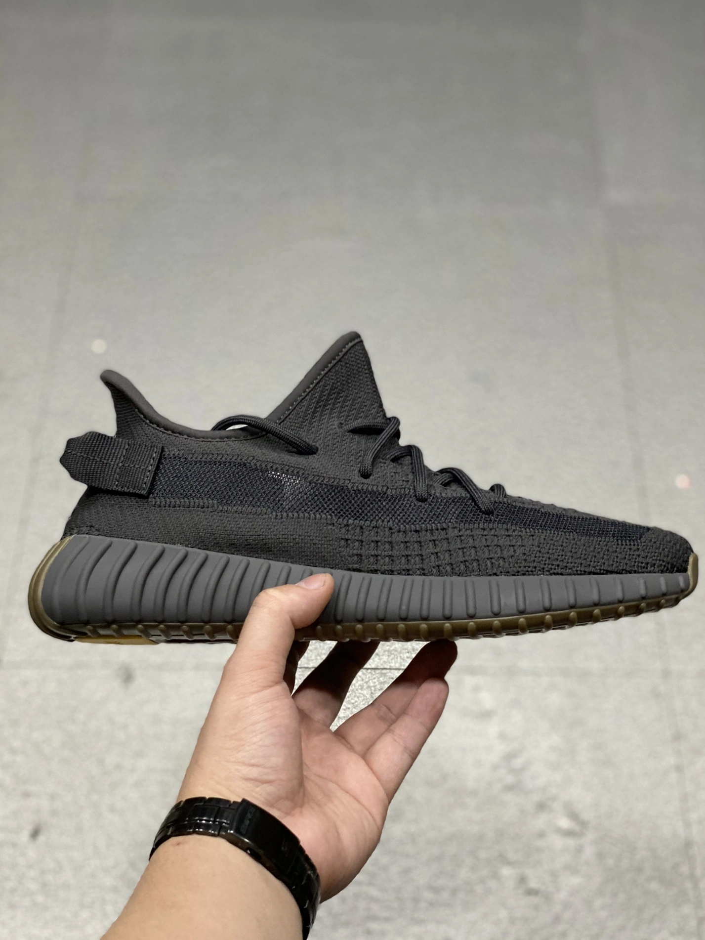 Adidas Yeezy Shoes For Men Sleek 3575