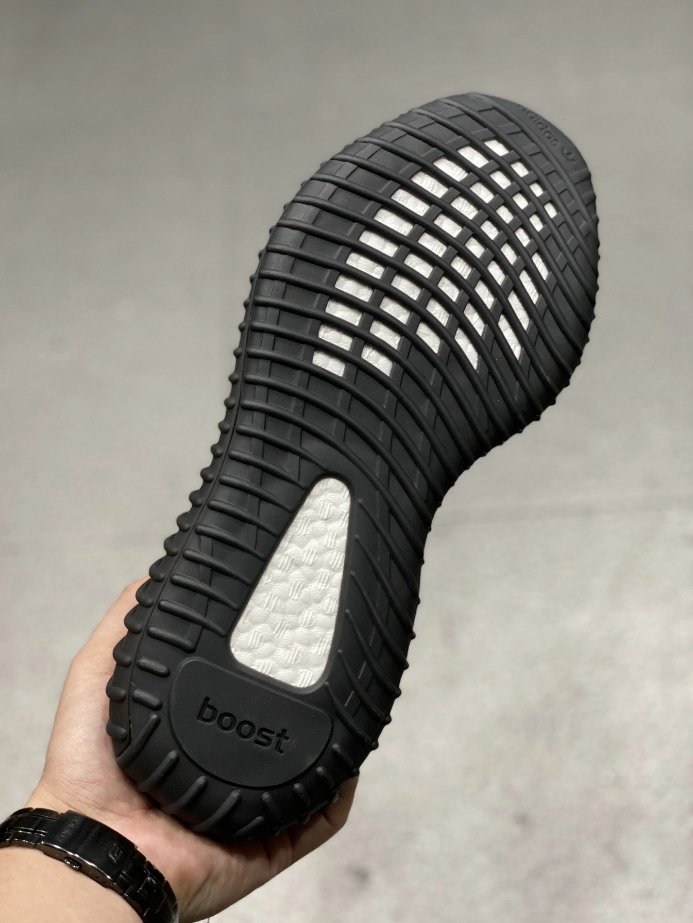 Adidas Yeezy Shoes For Men Trendy 1951