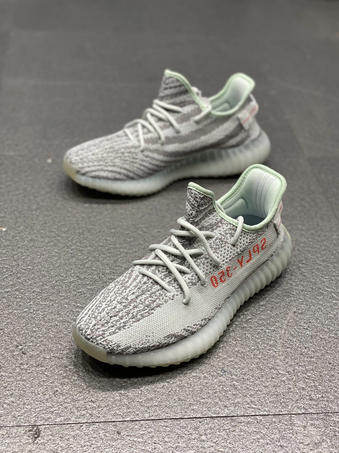 Adidas Yeezy Shoes For Women Vibrant 8491