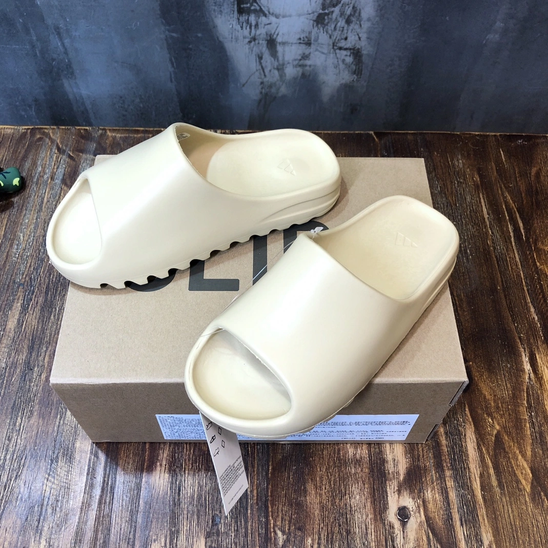 Adidas Yeezy Slipper For Men BestValue 4881