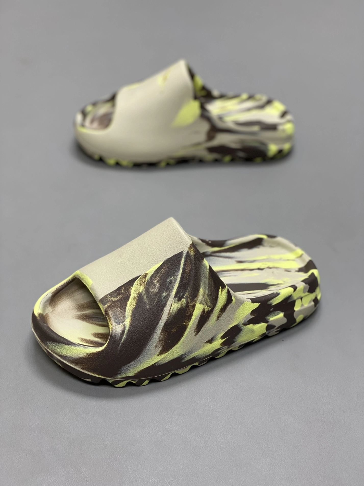 Adidas Yeezy Slippers For Men AllSeason 6200