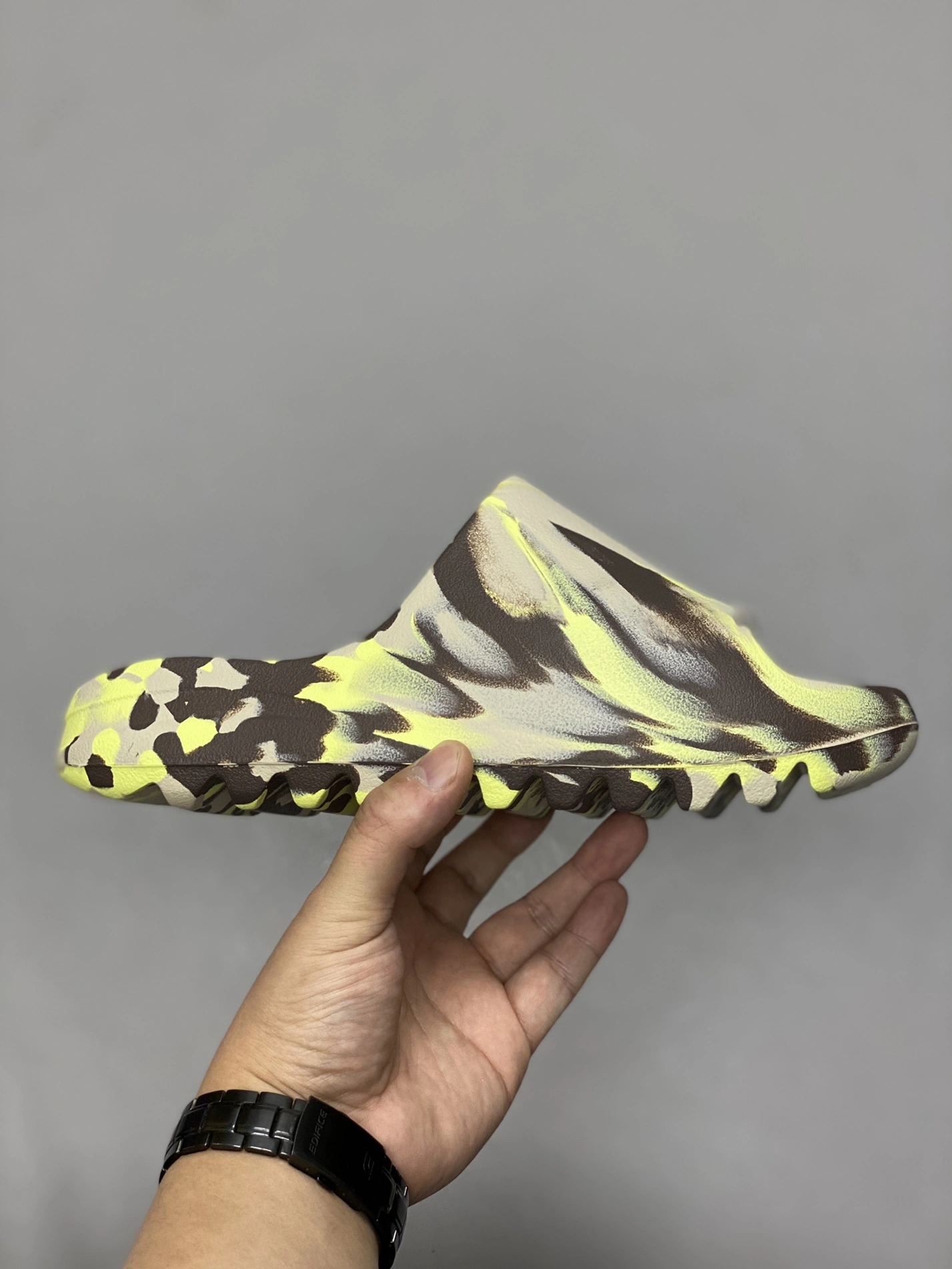 Adidas Yeezy Slippers For Men AllSeason 6200