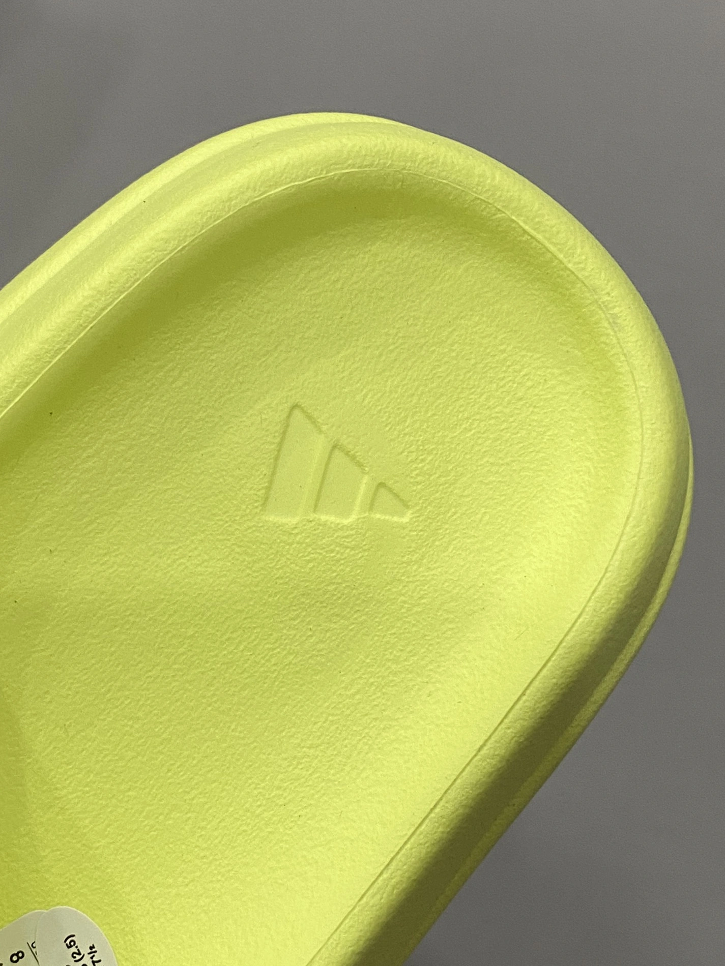 Adidas Yeezy Slippers For Women HighQuality 6101