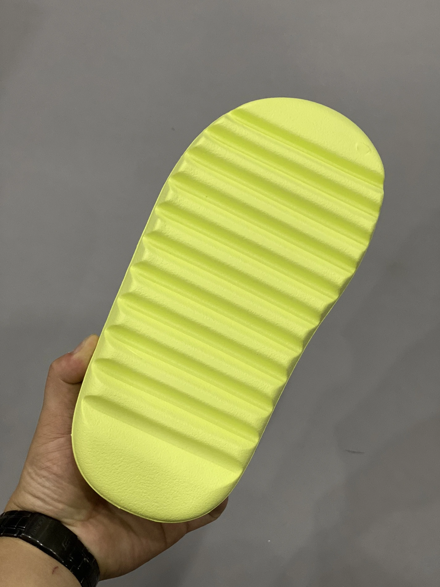 Adidas Yeezy Slippers For Women HighQuality 6101
