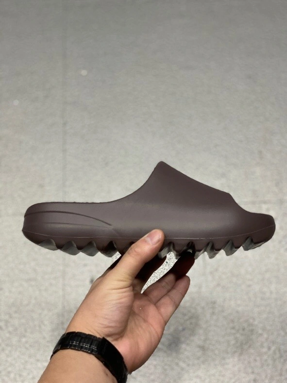 Adidas Yeezy Slippers For Women Timeless 9904