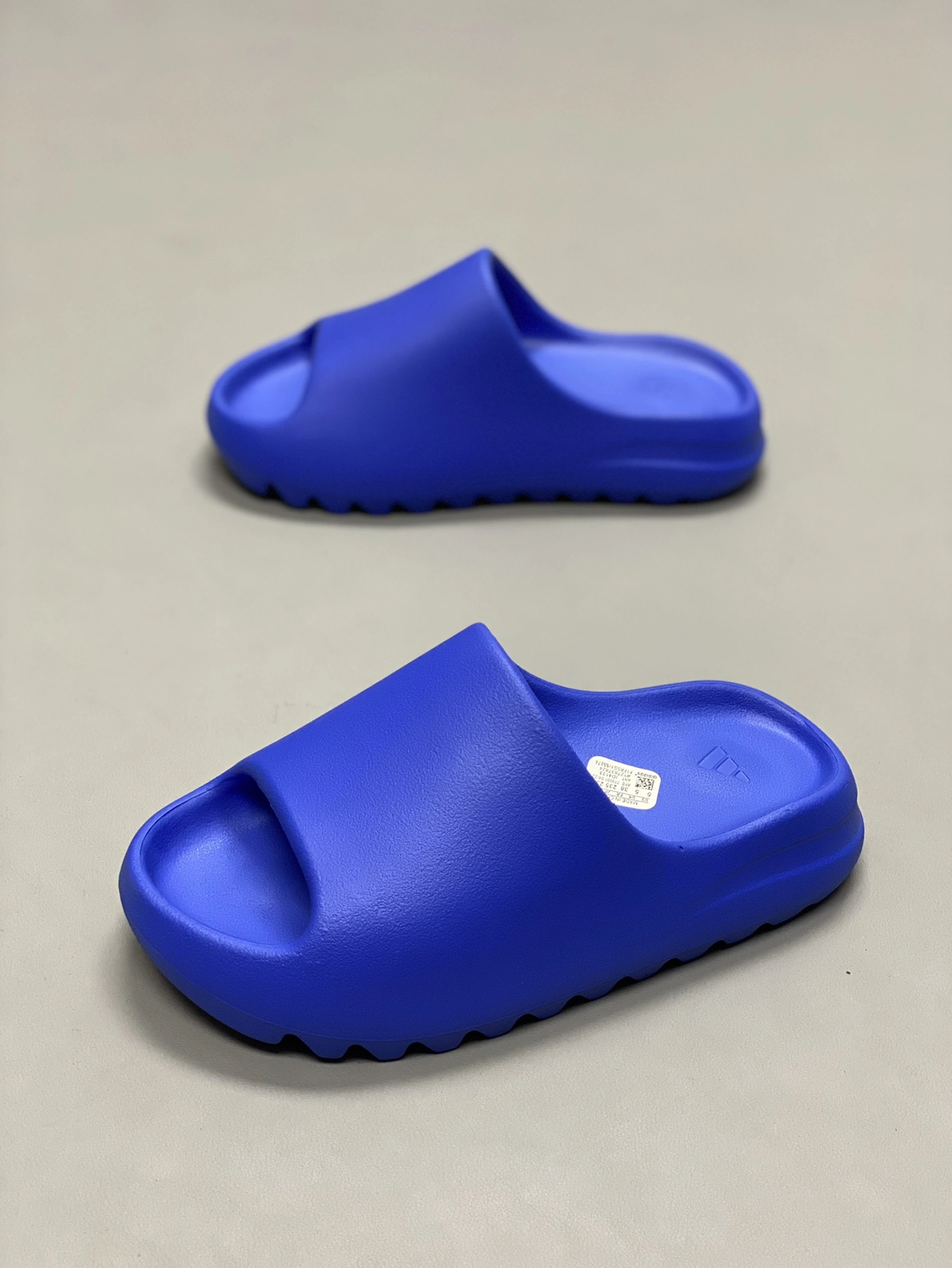Adidas Yeezy Slippers For Women Trendy 6827