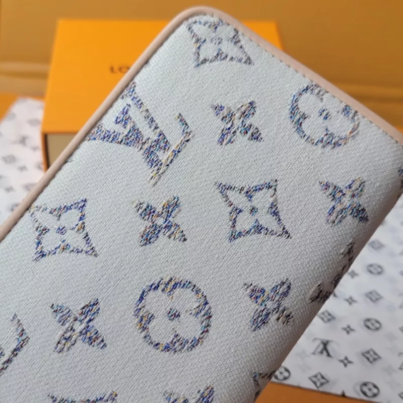 Affordable 1369 Louis Vuitton AAA Quality Card Case