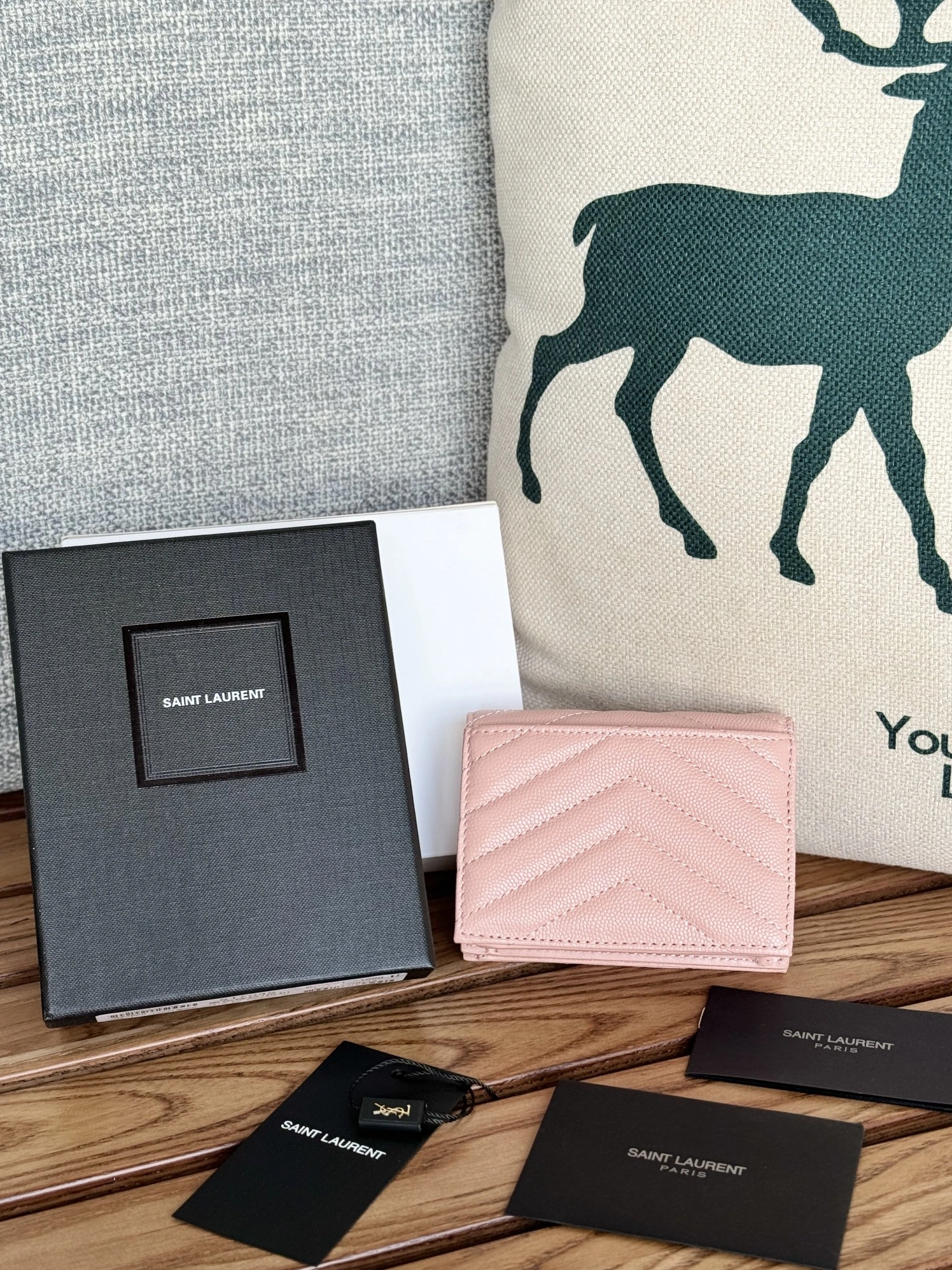 Affordable 1441 Yves Saint Laurent AAA Quality Wallets