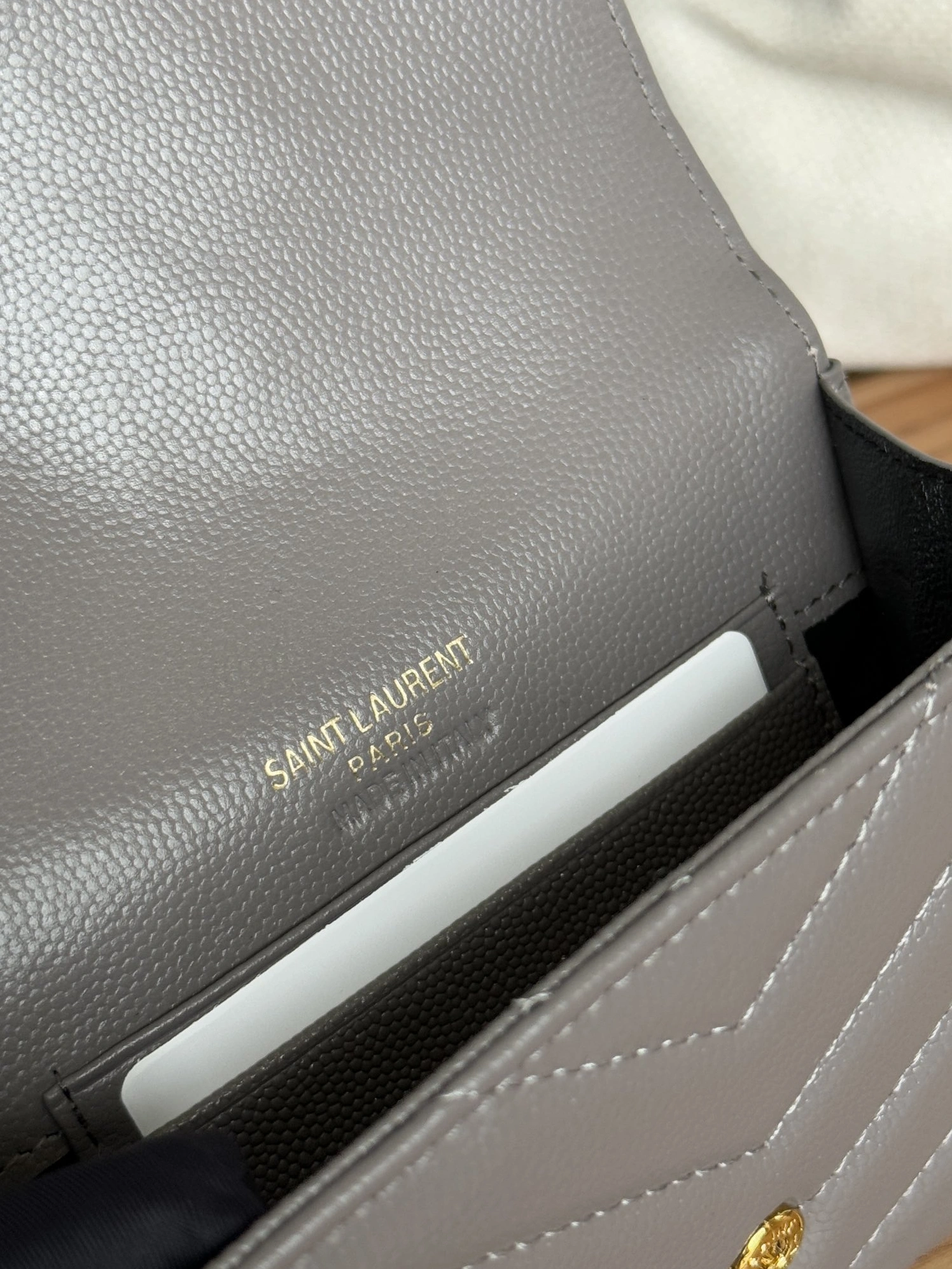 Affordable 1465 Yves Saint Laurent AAA Quality Wallets
