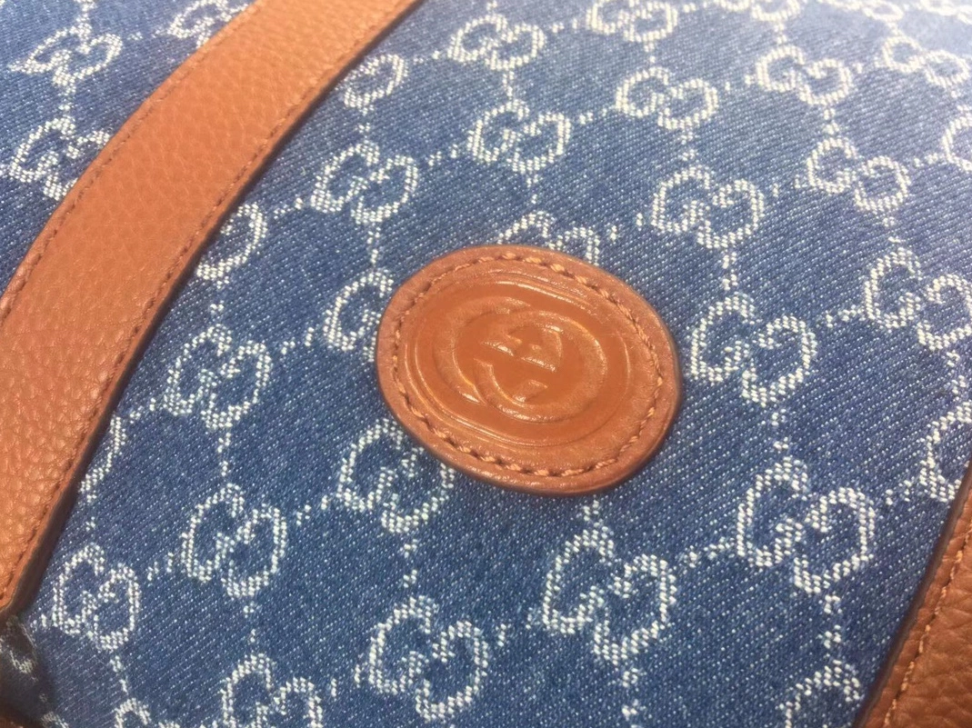 Affordable 1499 Gucci Travel Bags