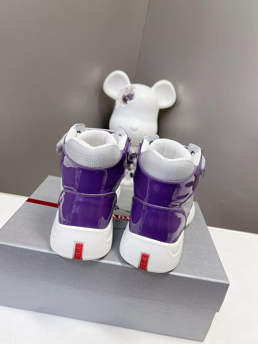 Affordable 1563 Prada High Top Shoes For Women