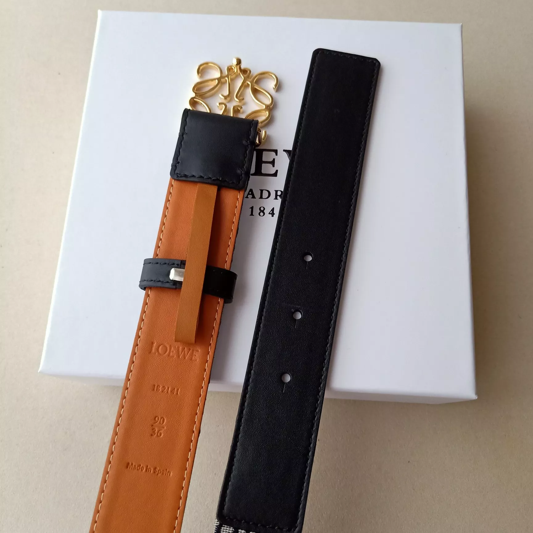 Affordable 1700 LOEWE AAA Quality Belts In 3.2cm For Women