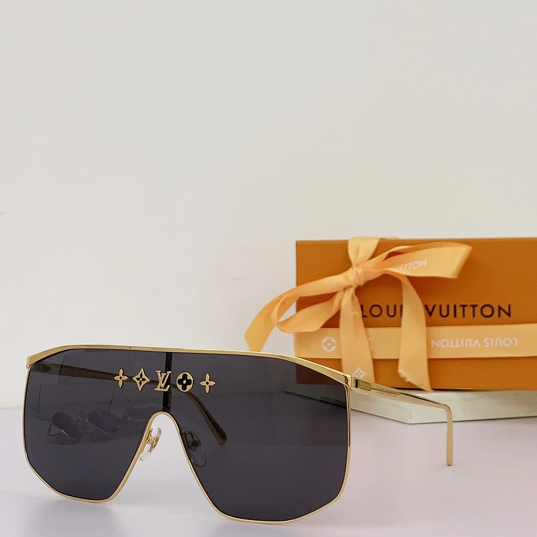 Affordable 1766 Louis Vuitton AAA Quality Sunglasses