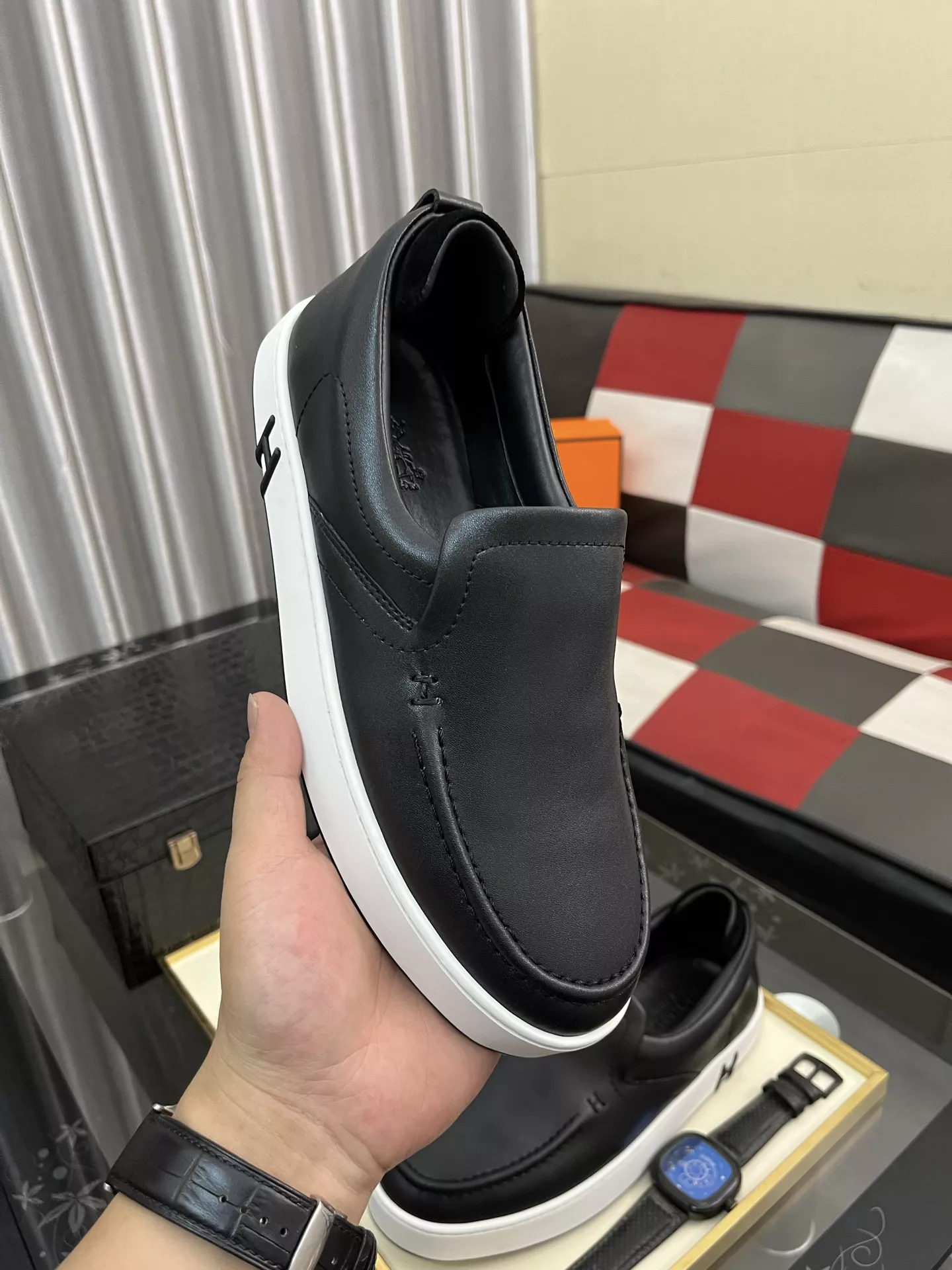 Affordable 180 Hermes Casual Shoes For Men