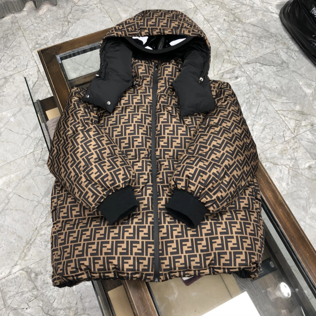 Affordable 1854 Fendi Down Feather Coat Long Sleeved For Unisex