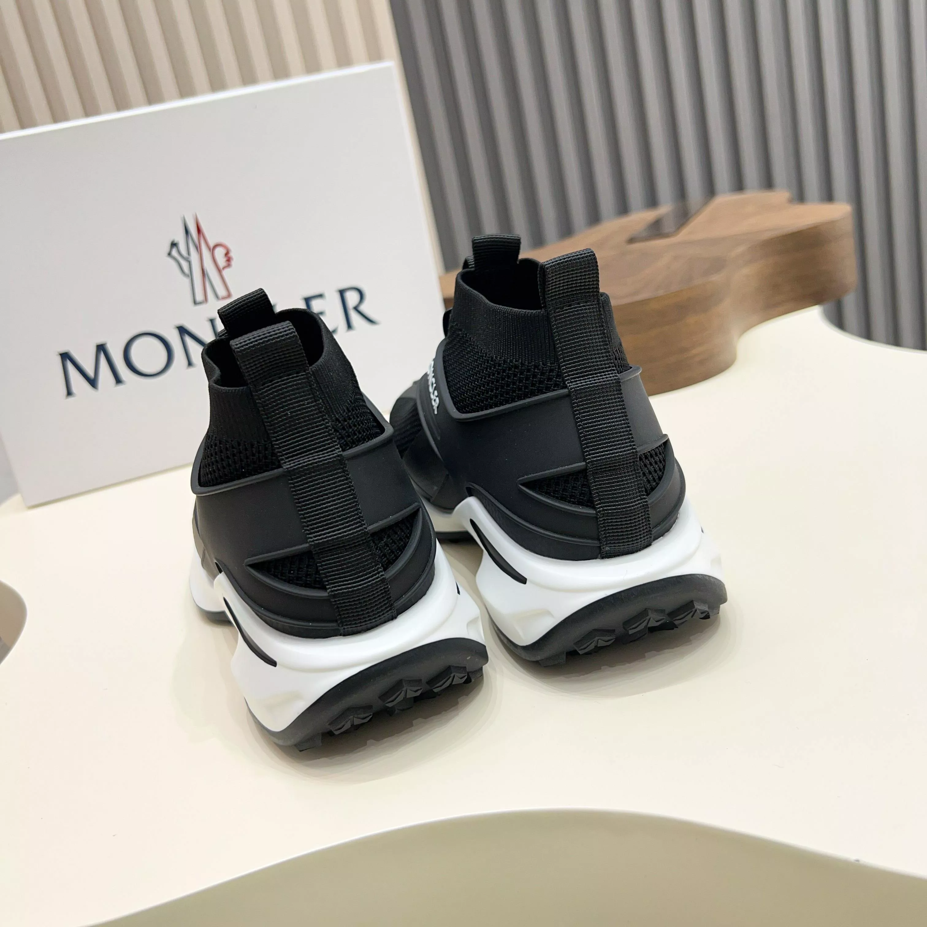 Affordable 1995 Moncler Casual Shoes For Men