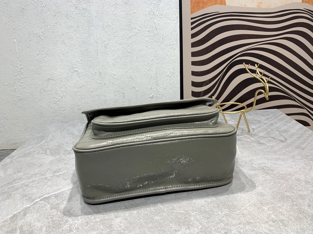 Affordable 2001 Yves Saint Laurent YSL AAA Quality Shoulder Bags For Women