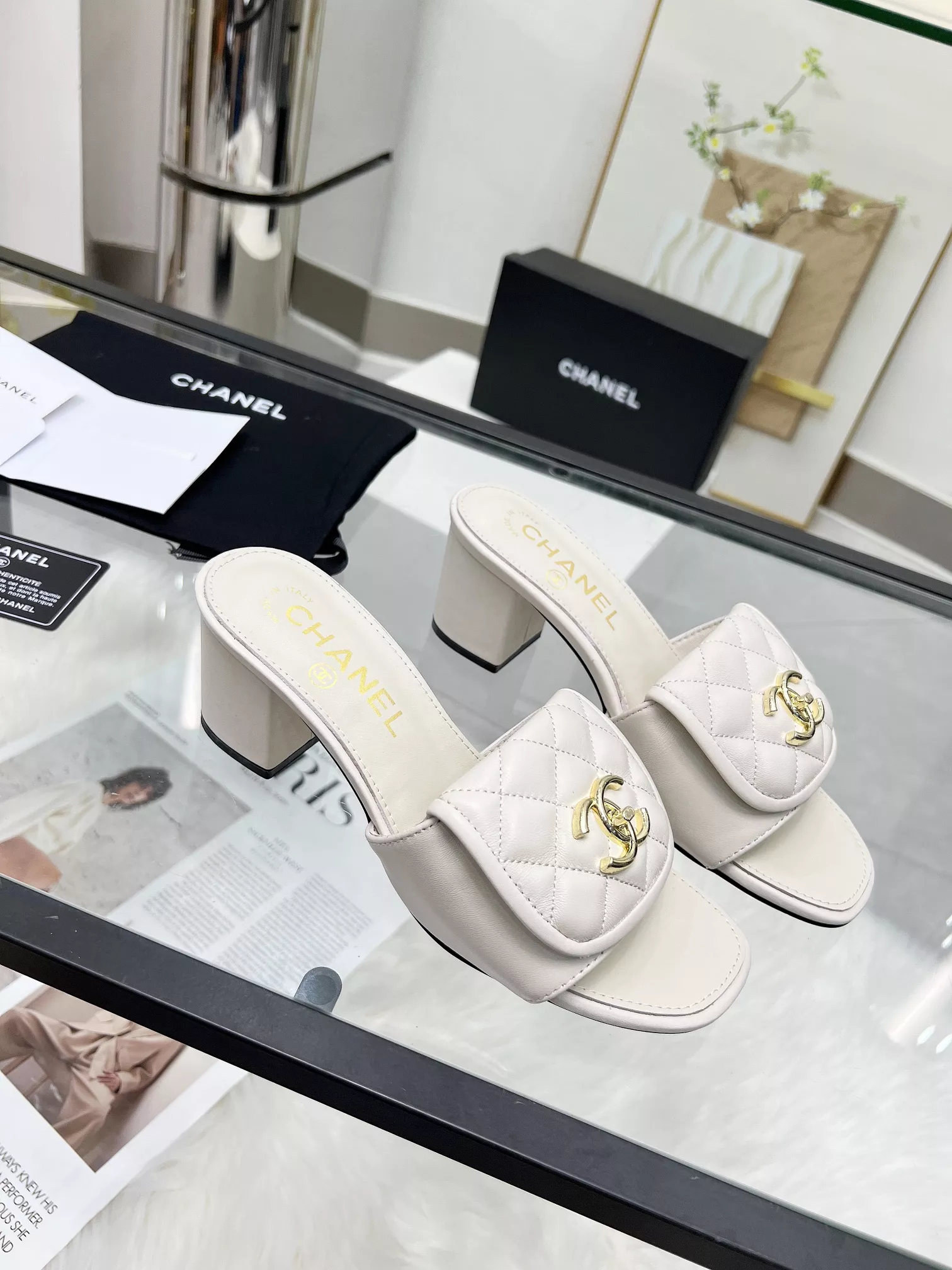 Affordable 2093 Chanel Slippers For Women