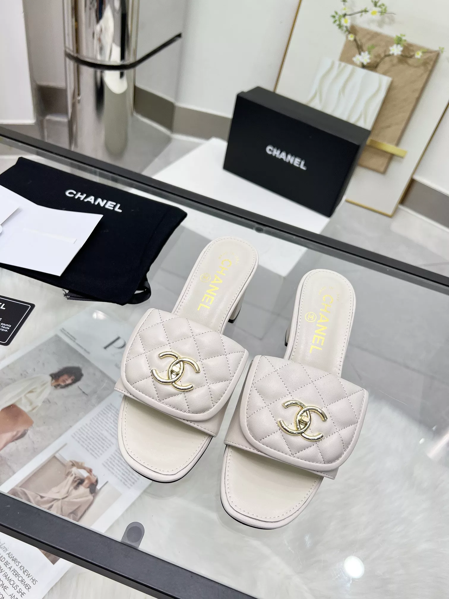 Affordable 2093 Chanel Slippers For Women