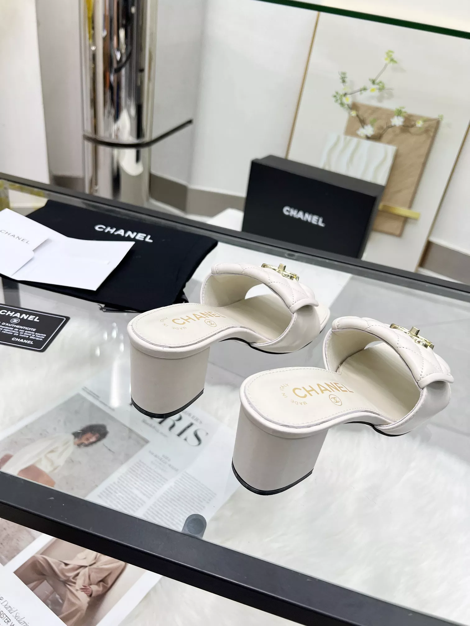 Affordable 2093 Chanel Slippers For Women