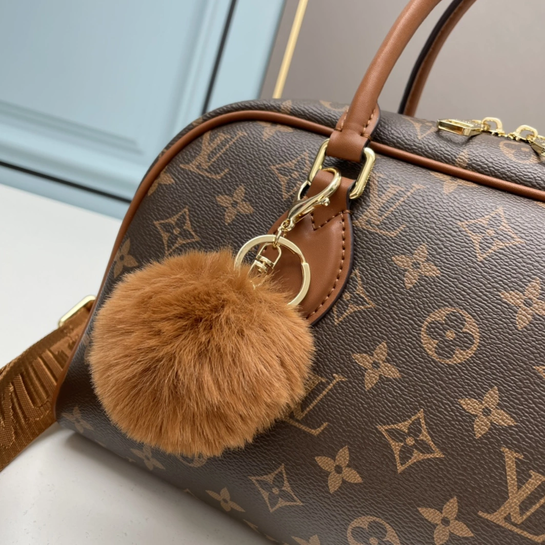 Affordable 230 Louis Vuitton AAA Quality Handbags For Women