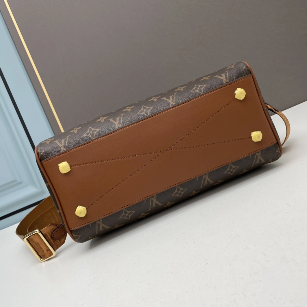 Affordable 230 Louis Vuitton AAA Quality Handbags For Women