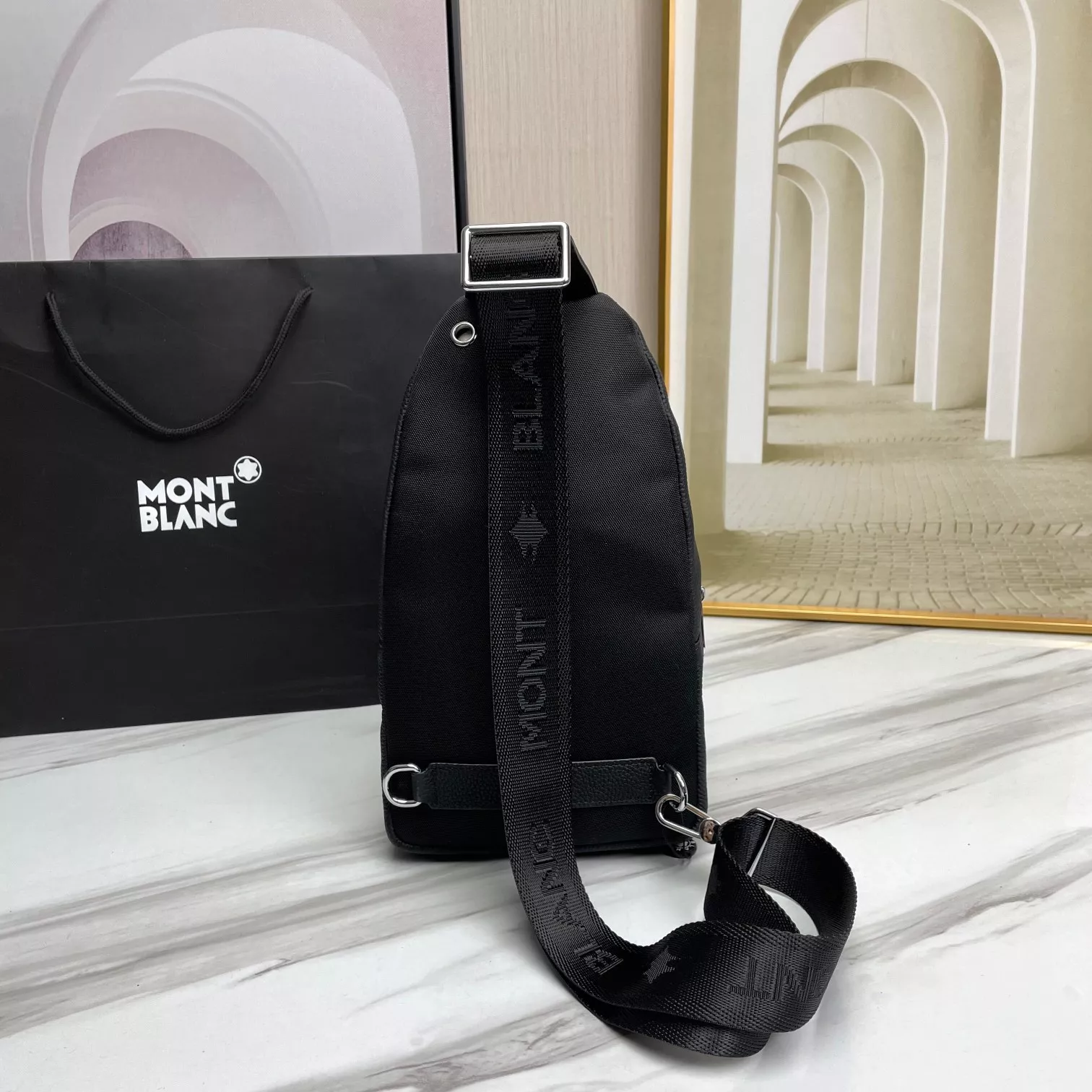 Affordable 233 Mont Blanc AAA Man Messenger Bags