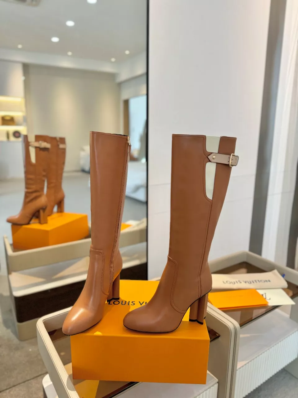 Affordable 2432 Louis Vuitton Boots For Women