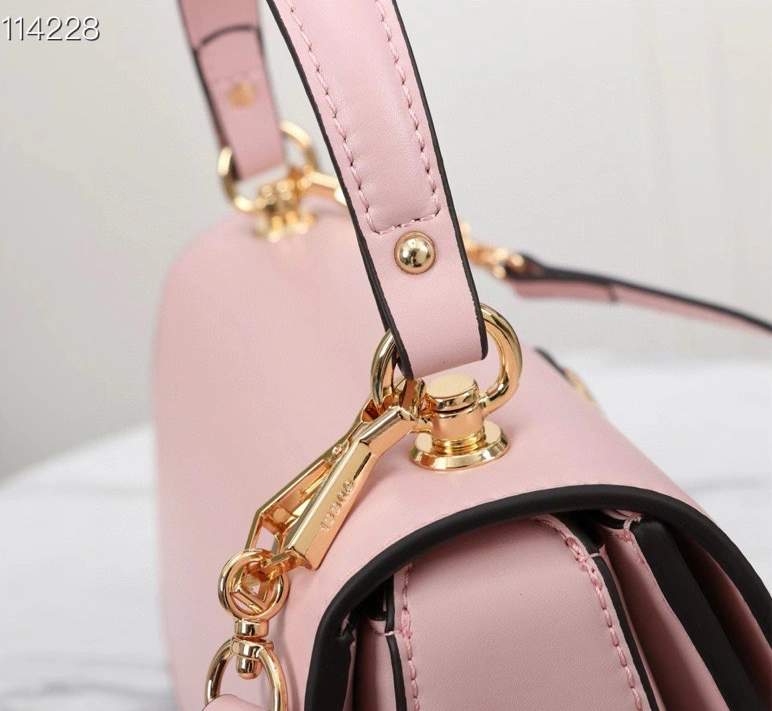 Affordable 2446 Gucci AAA Quality Handbags For Women
