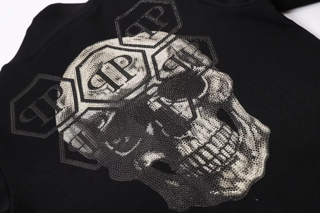 Affordable 2595 Philipp Plein PP Tracksuits Long Sleeved For Men