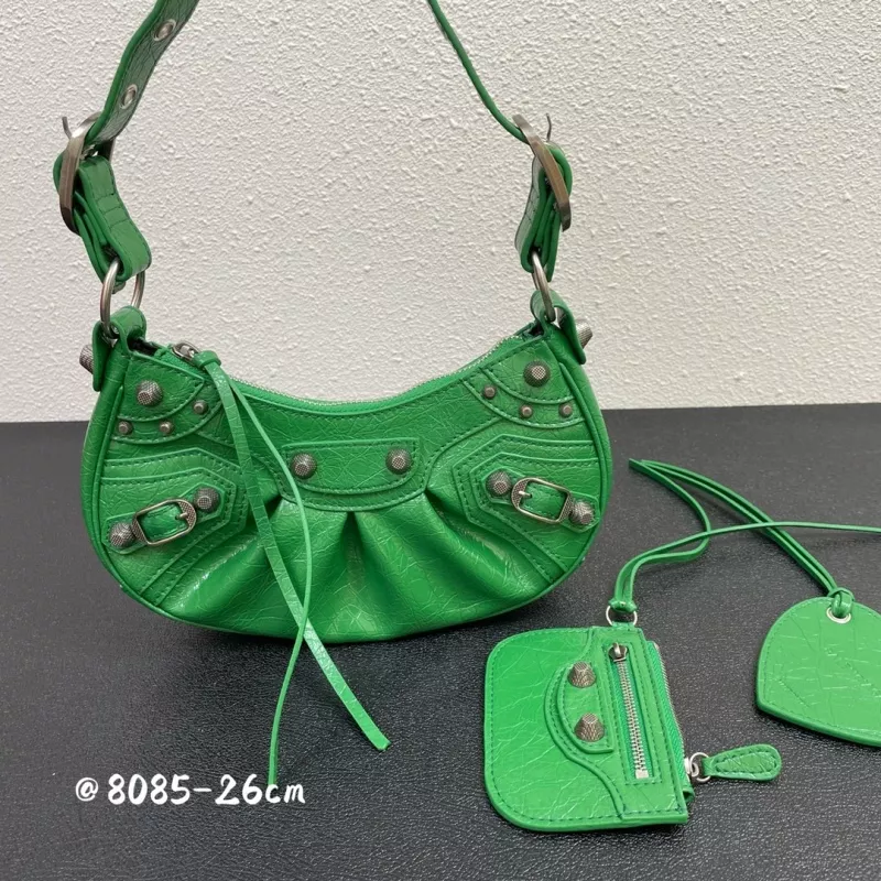 Affordable 2840 Balenciaga AAA Quality Messenger Bags For Women