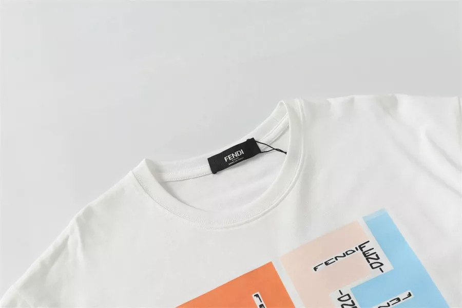 Affordable 293 Fendi T-Shirts Short Sleeved For Unisex