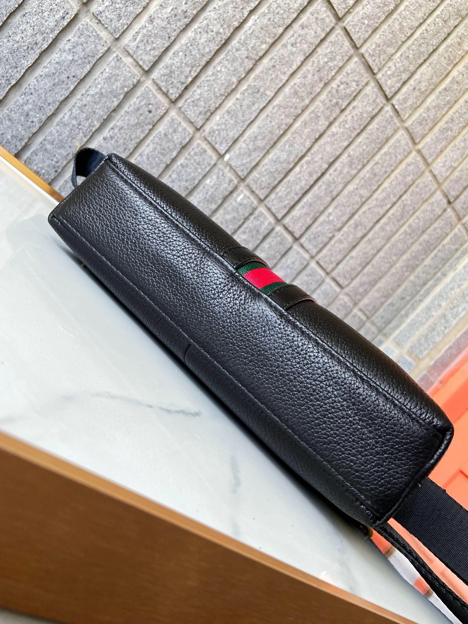 Affordable 2931 Gucci AAA Man Messenger Bags