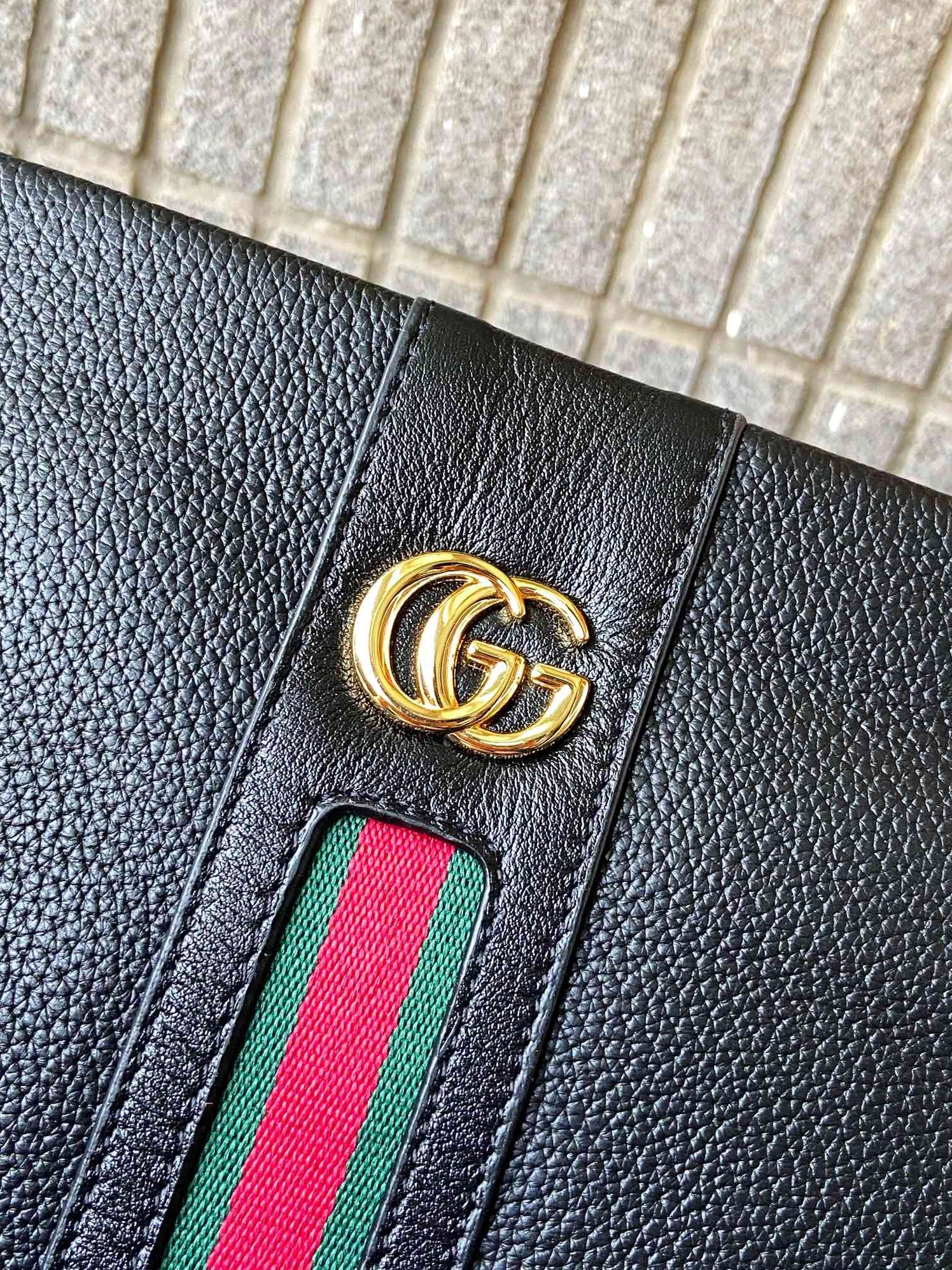 Affordable 2931 Gucci AAA Man Messenger Bags