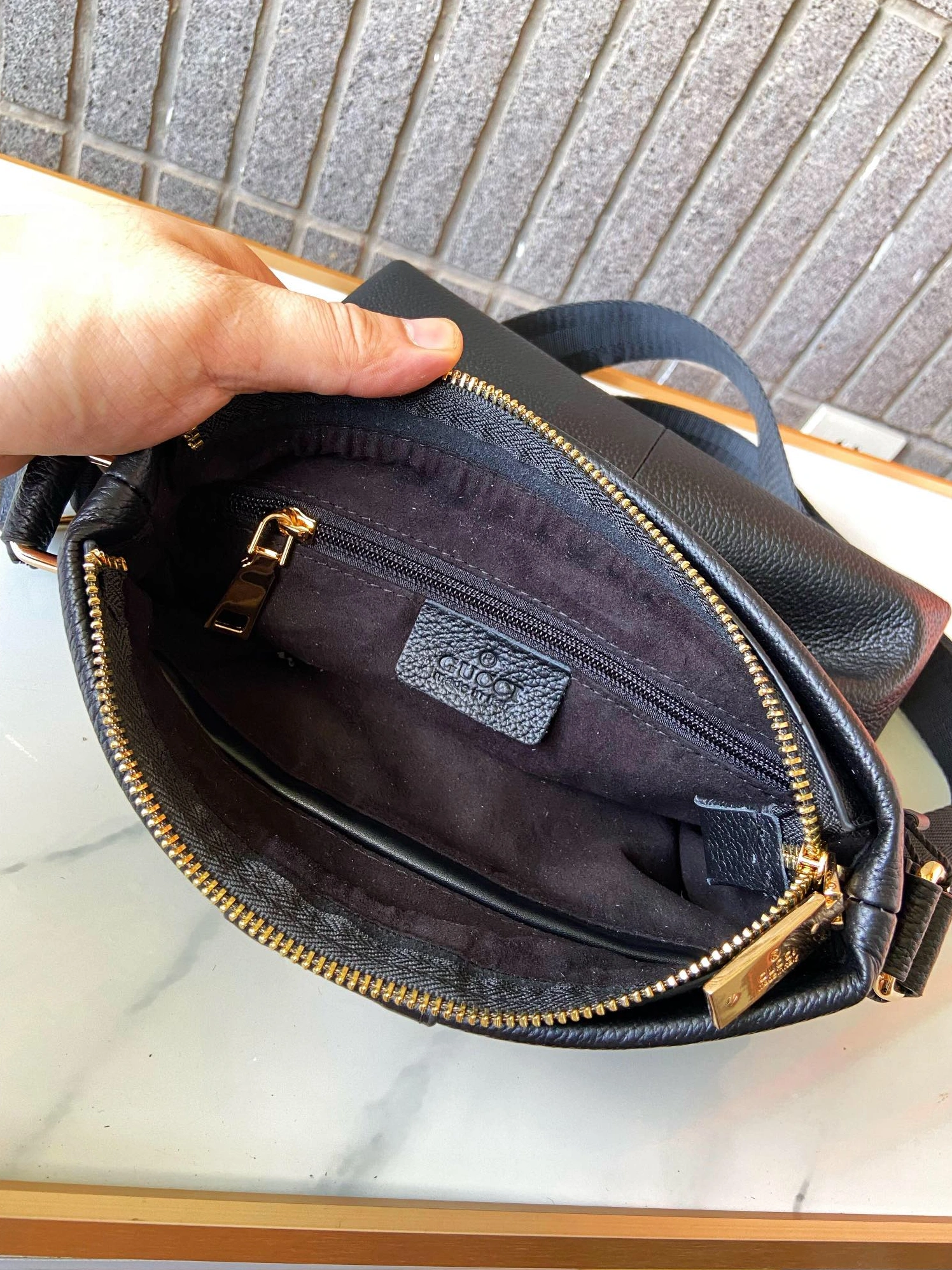 Affordable 2931 Gucci AAA Man Messenger Bags