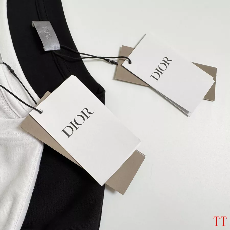 Affordable 2947 Christian Dior T-Shirts Short Sleeved For Men