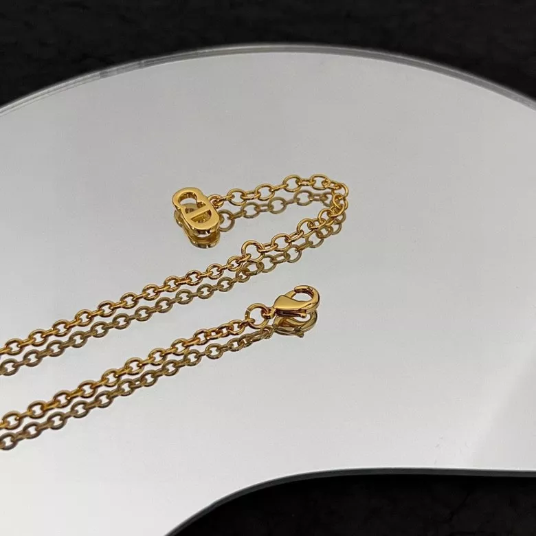 Affordable 3050 Christian Dior Necklaces