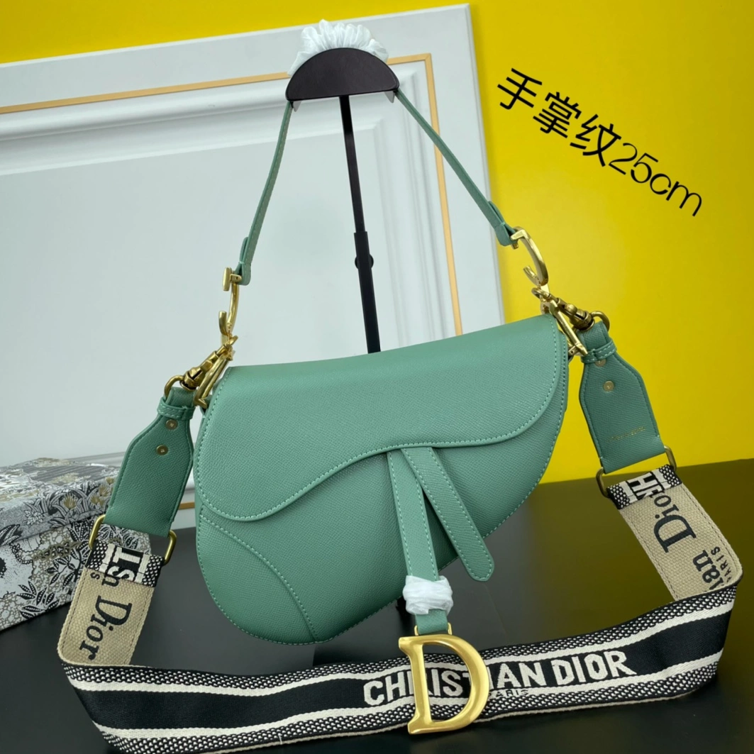 Affordable 3313 Christian Dior AAA Quality Messenger Bags For Women