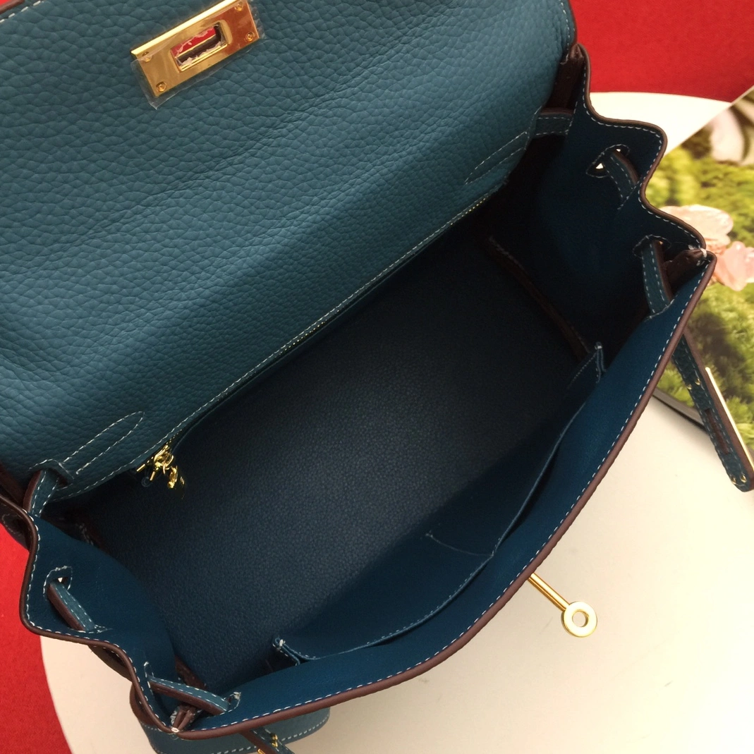 Affordable 3344 Hermes AAA Quality Messenger Bags For Women