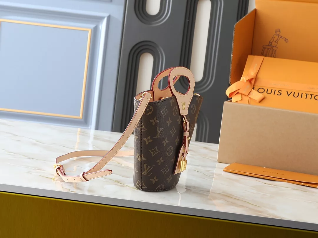 Affordable 3734 Louis Vuitton Messenger Bags For Women