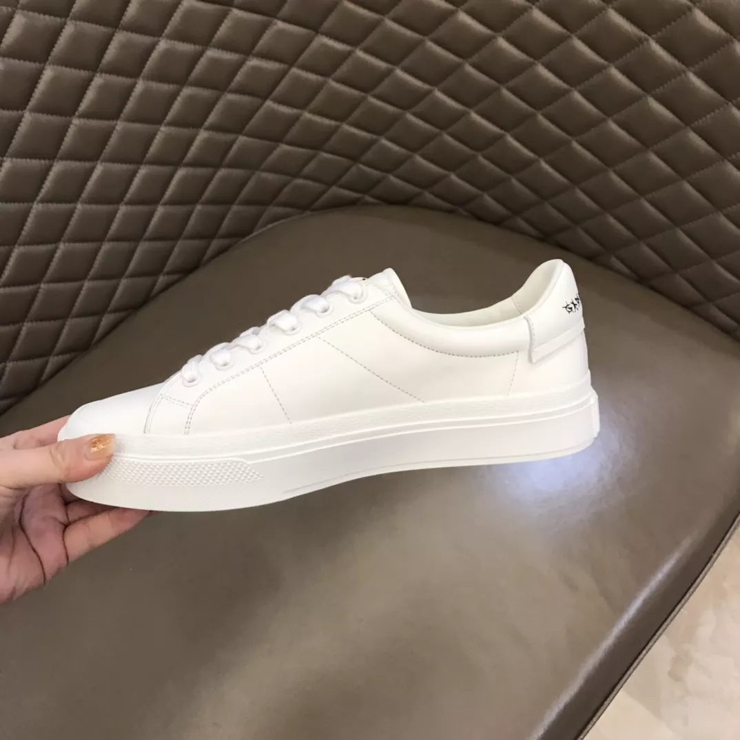Affordable 3775 Givenchy Casual Shoes For Men