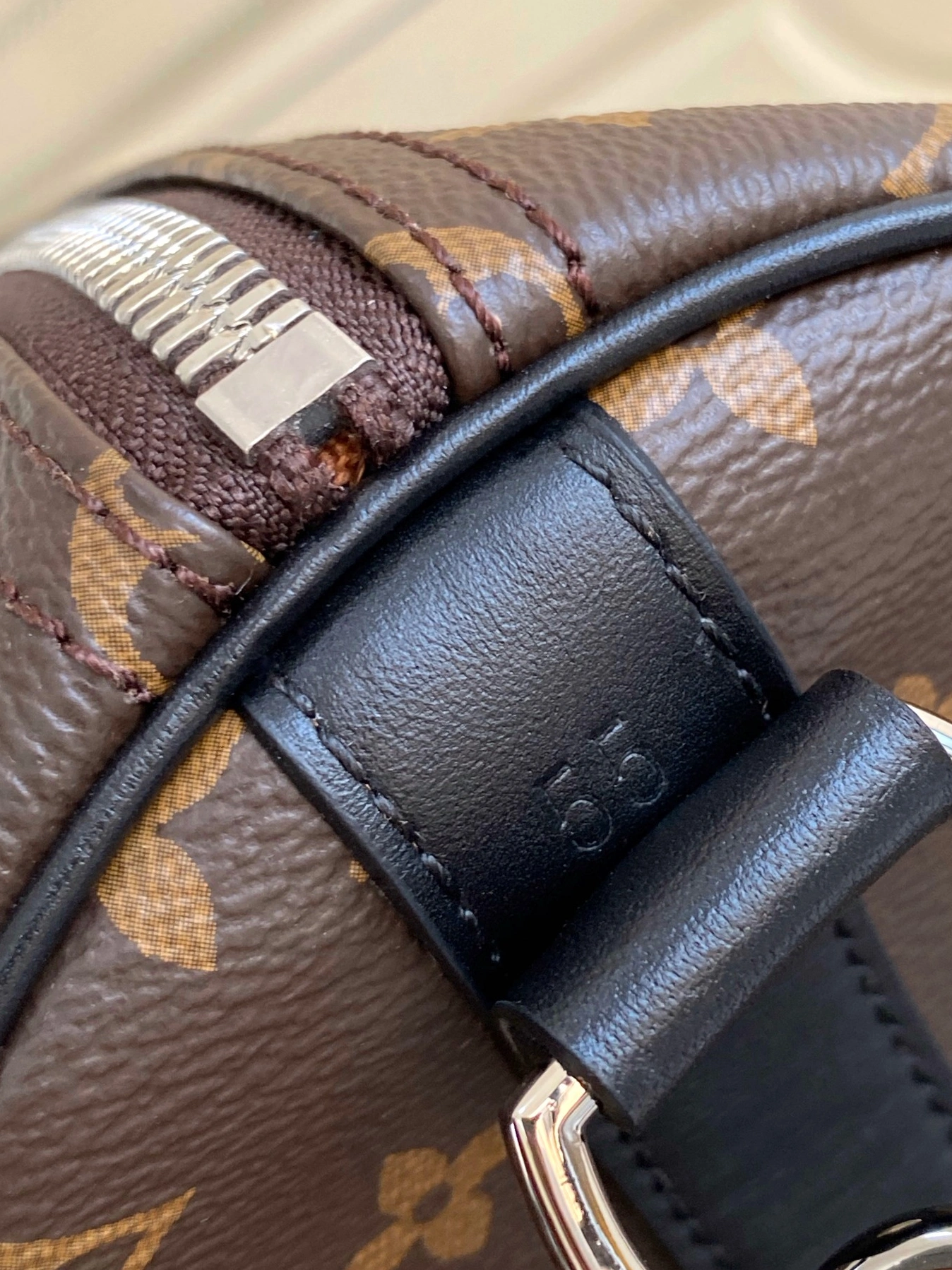 Affordable 3937 Louis Vuitton Travel Bags