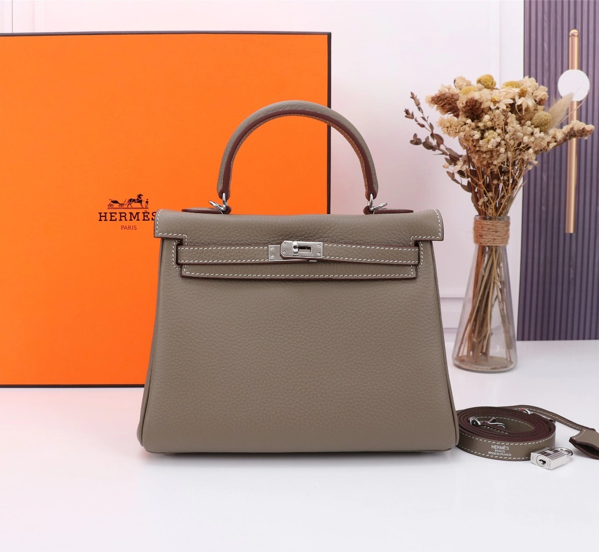 Affordable 3989 Hermes AAA Quality Handbags For Women