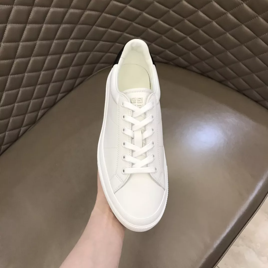 Affordable 4230 Givenchy Casual Shoes For Men