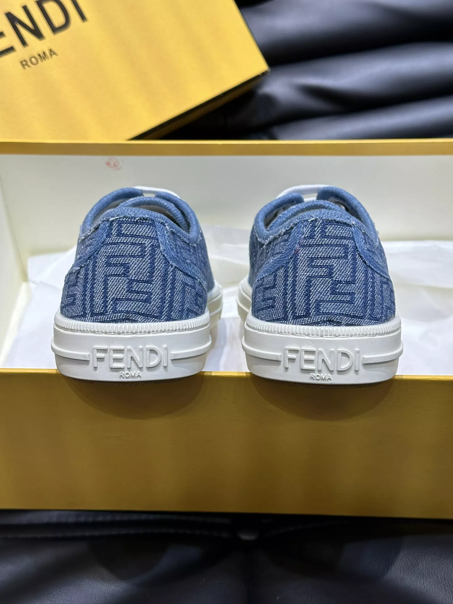 Affordable 4279 Fendi Casual Shoes For Men