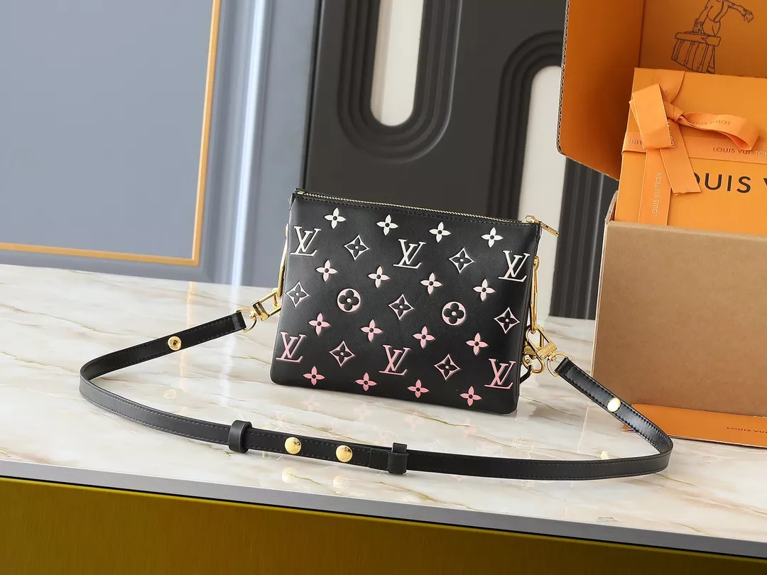 Affordable 4453 Louis Vuitton Messenger Bags For Women