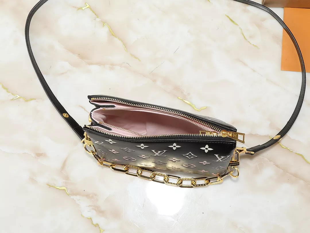 Affordable 4453 Louis Vuitton Messenger Bags For Women