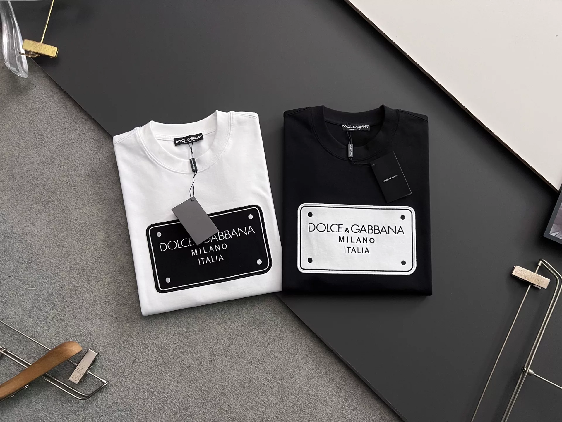 Affordable 4626 Dolce & Gabbana D&G T-Shirts Short Sleeved For Unisex
