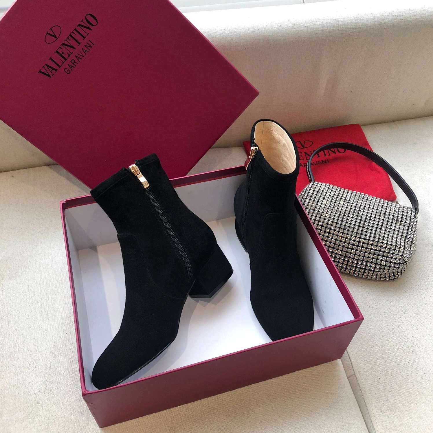 Affordable 4660 Valentino Boots For Women