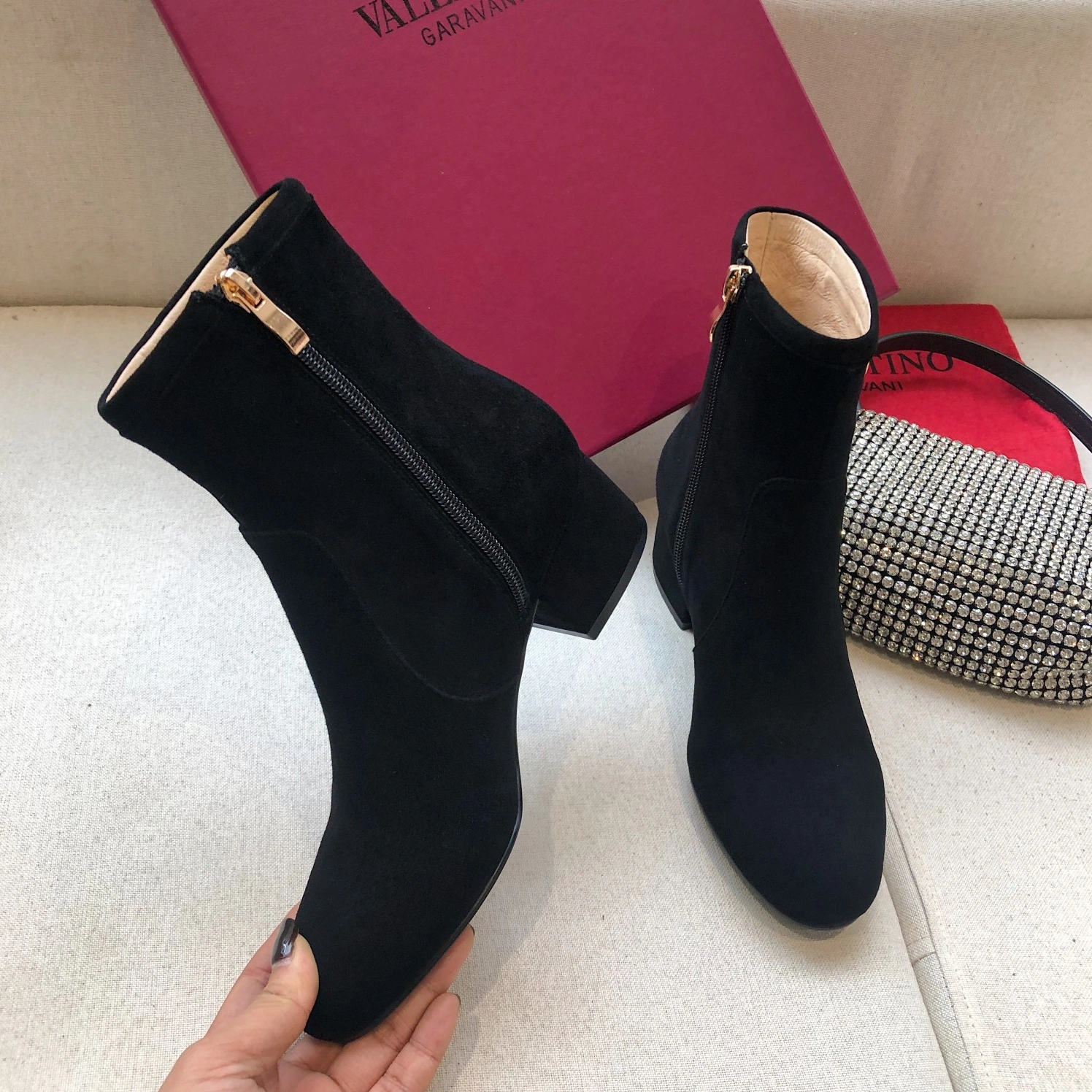 Affordable 4660 Valentino Boots For Women